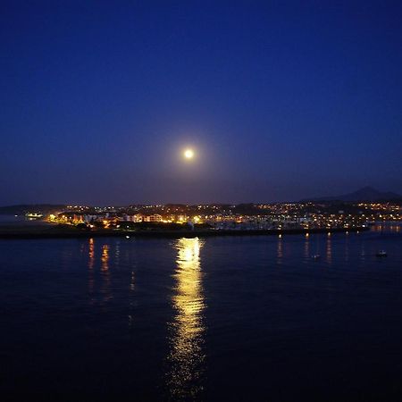 Txingudi By Basquelidays Apartman Hondarribia Kültér fotó