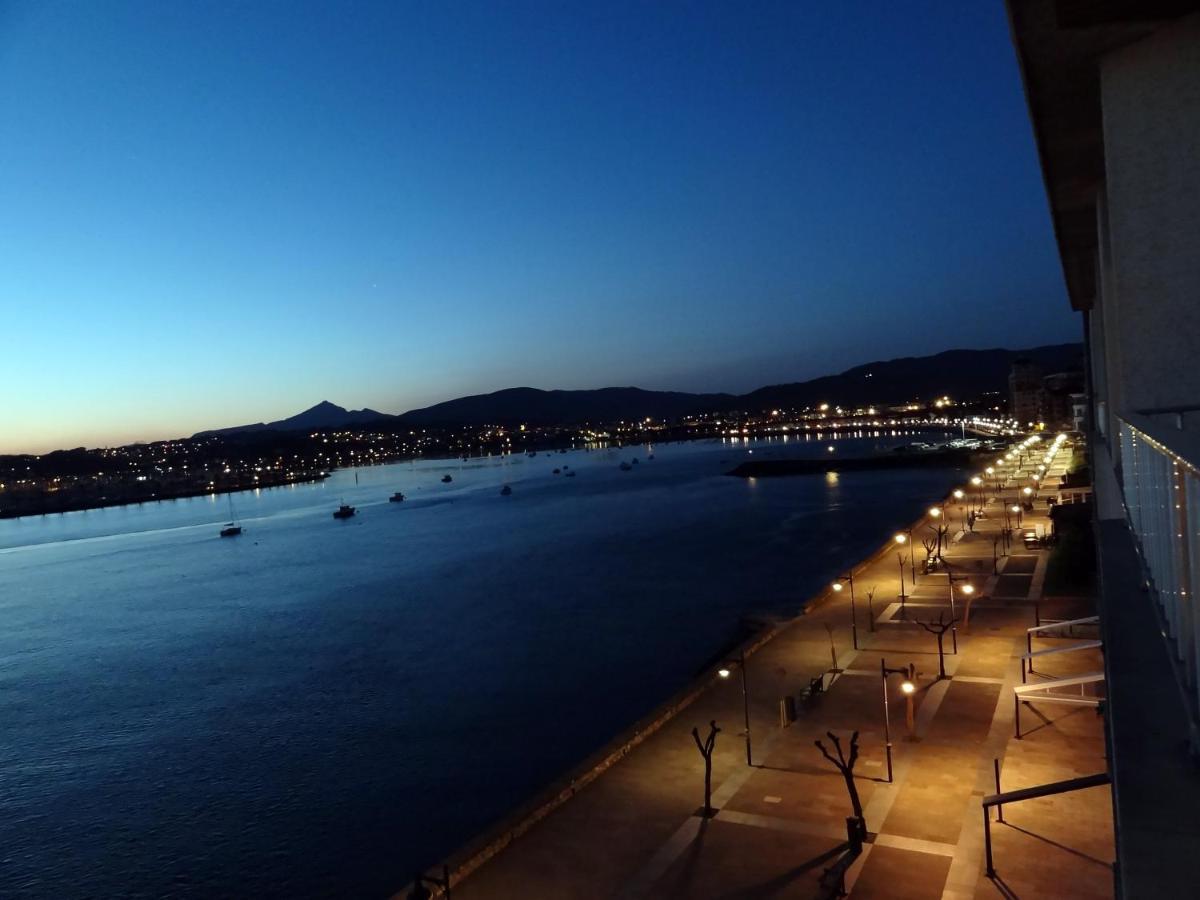 Txingudi By Basquelidays Apartman Hondarribia Kültér fotó