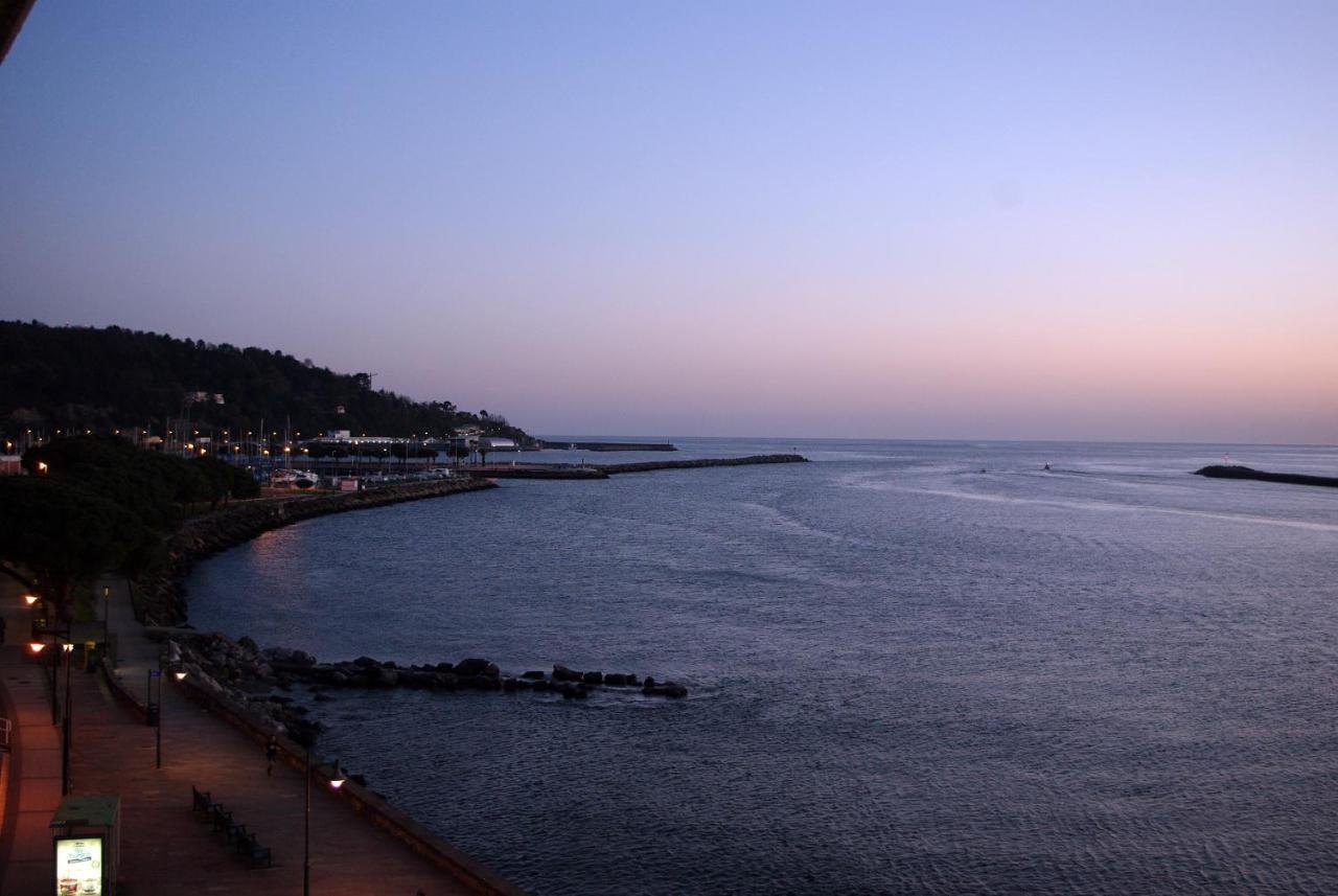 Txingudi By Basquelidays Apartman Hondarribia Kültér fotó